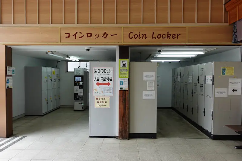 Coin lockers on the north side of the JR station building at Ise-shi Station