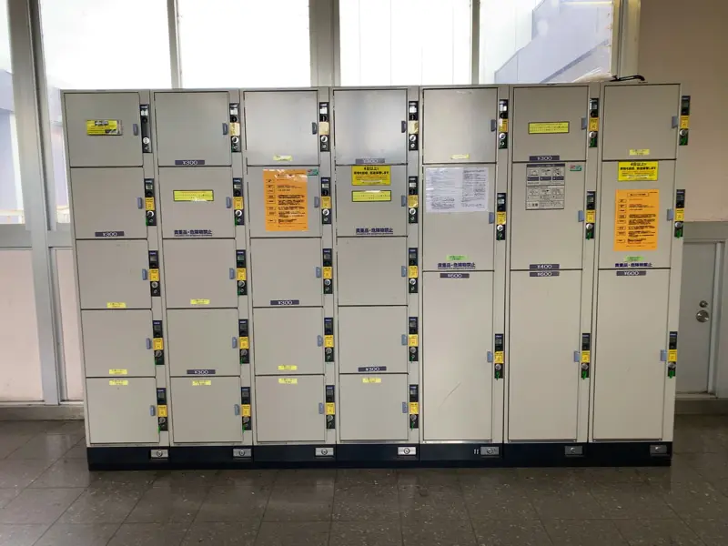 Coin lockers on the right outside the Hikone Station ticket gate 02