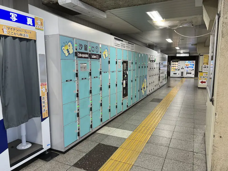Coin lockers at the Shiodome Exit of JR Shimbashi Station