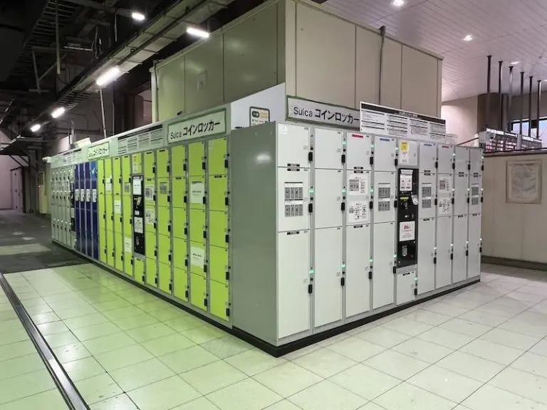 【Inside ticket gates】 Coin lockers in the central ticket gates on the 1st floor [Central ticket gates 71-73].