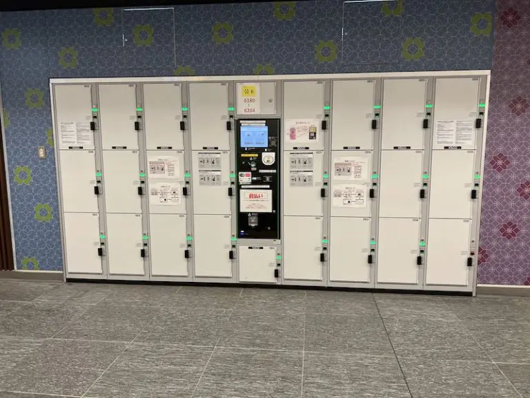 【Inside ticket gates】 Coin lockers in the park ticket gates on the 3rd floor [ Public 6]