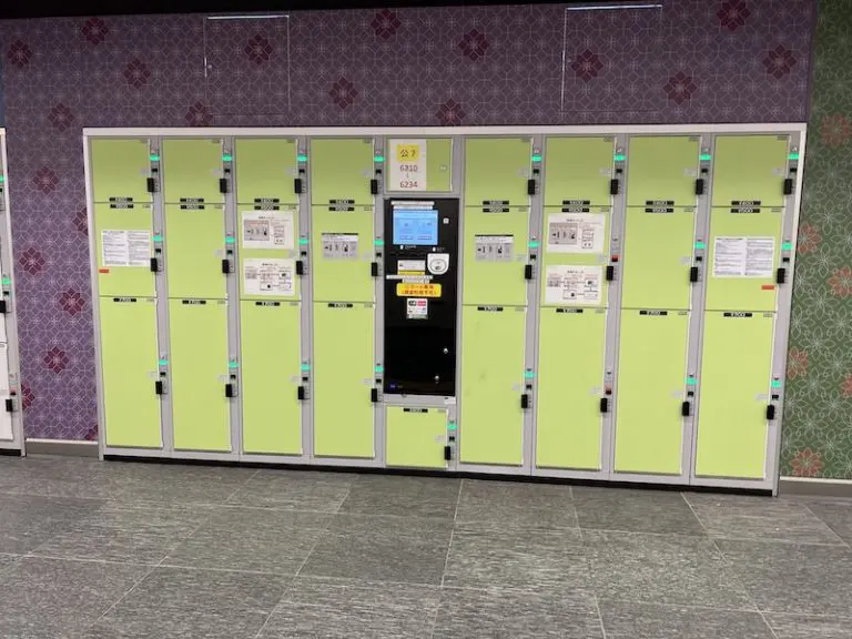 【Inside ticket gates】 Coin lockers in the park ticket gates on the 3rd floor [ Public 7]