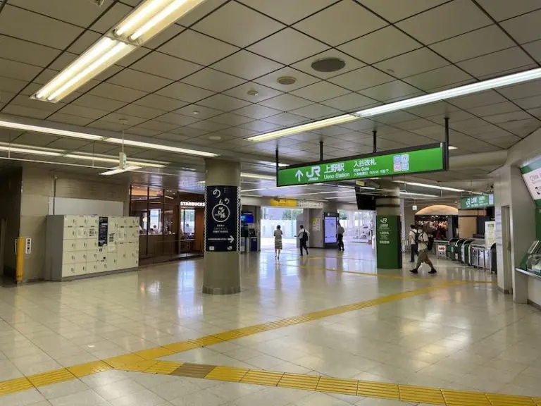 Iriya ticket gate on the southeast side of the 3rd floor. Coin lockers are located right in front of the ticket gate.