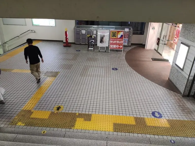 Coin lockers on the east exit side1