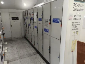 개찰구 옆 02