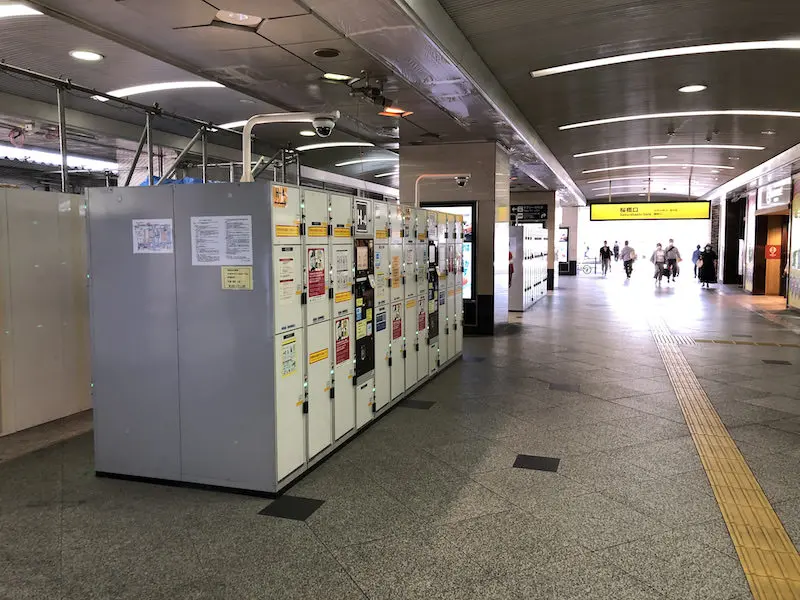 1樓櫻橋口·出租車站前【H】的投幣櫃(2021年6月)