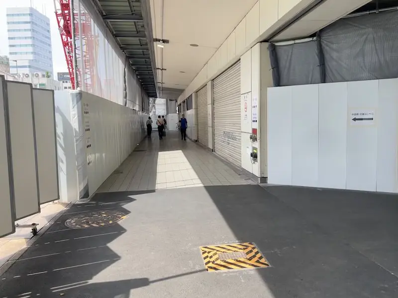 高輪口車站臺上的投幣櫃也全部關閉