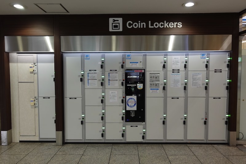 1階関空リムジンバスのりば前のコインロッカー
