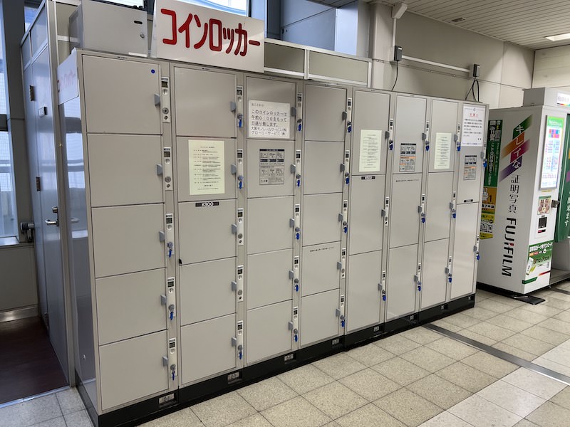 大阪モノレール千里中央駅のコインロッカー