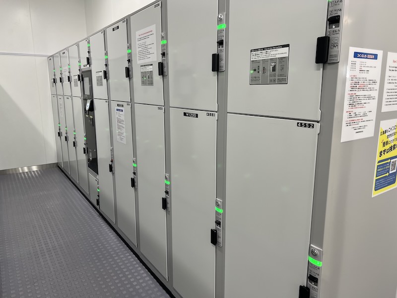 【改札外】minamoa1階東側コインロッカールーム内のコインロッカー