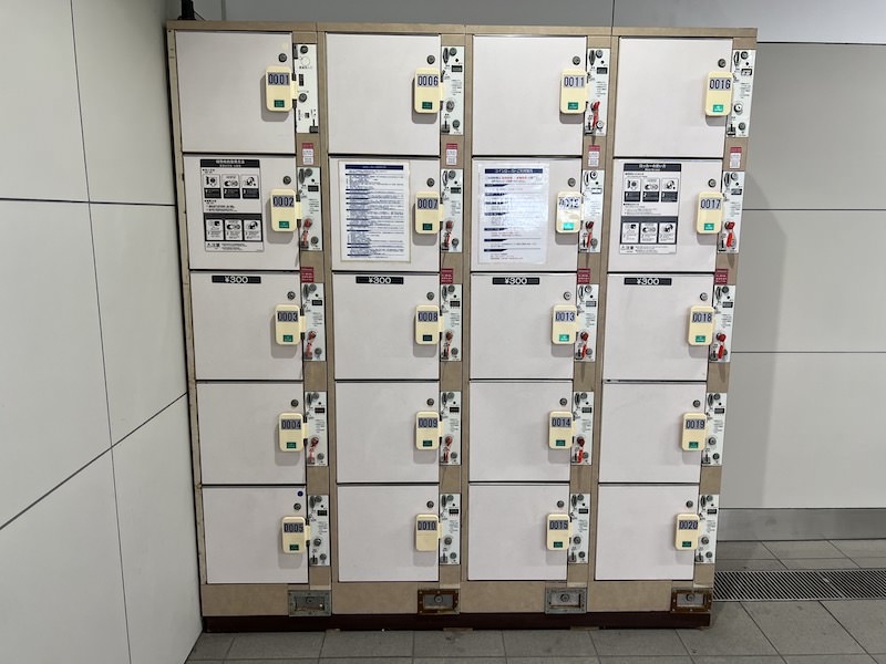 出来島駅のコインロッカー