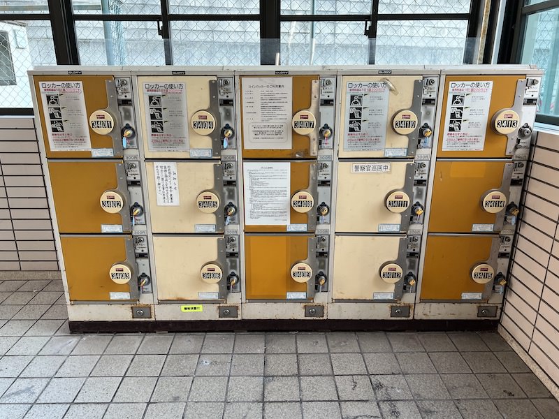 阪急山本駅のコインロッカー