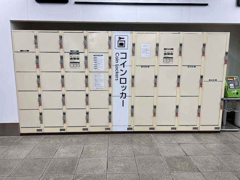 近鉄天理駅改札内のコインロッカー