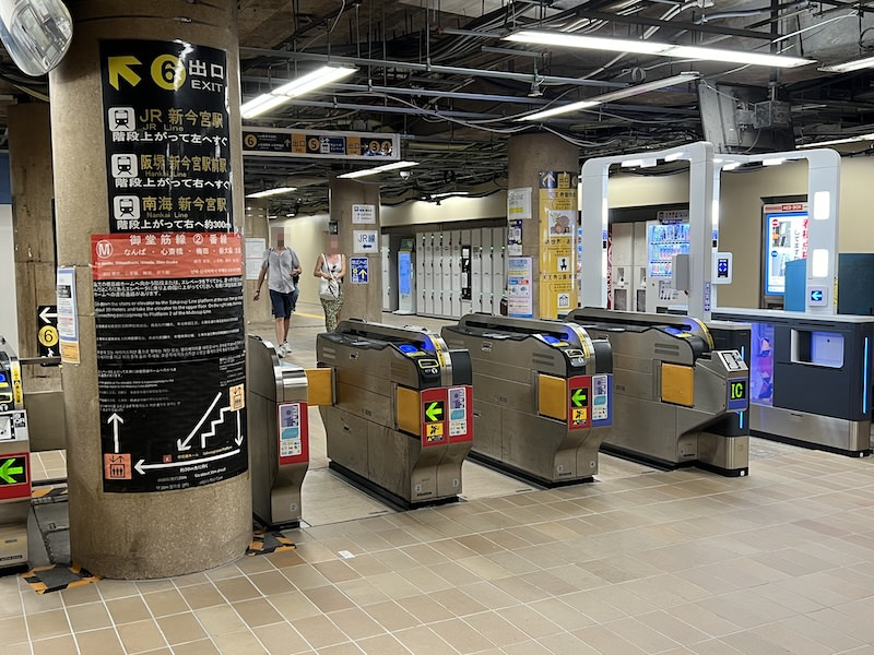 堺筋線恵美須町側にある北改札