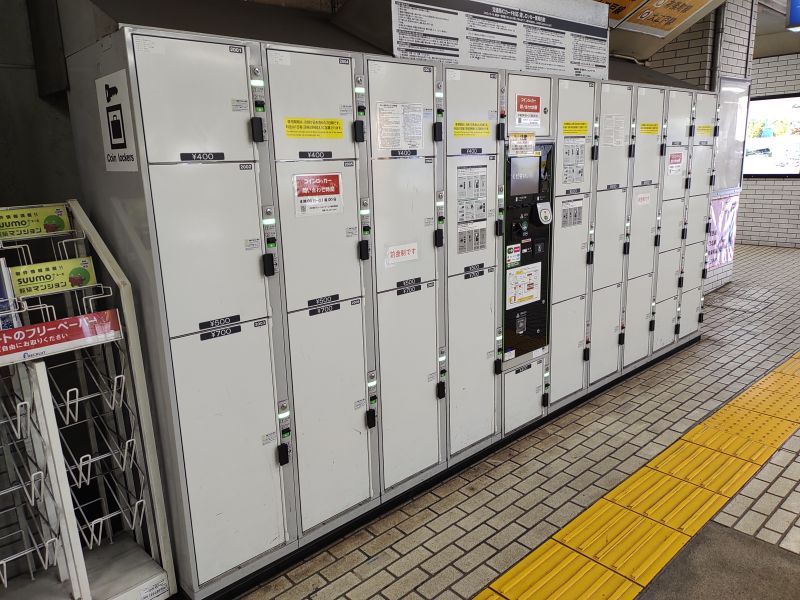 JR飯田橋駅東口改札外のコインロッカー