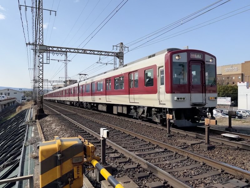 奈良線主力の通勤車両