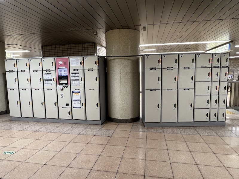 都営地下鉄水道橋駅改札外のコインロッカー