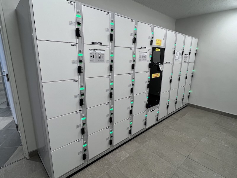 1階交通広場付近のコインロッカー