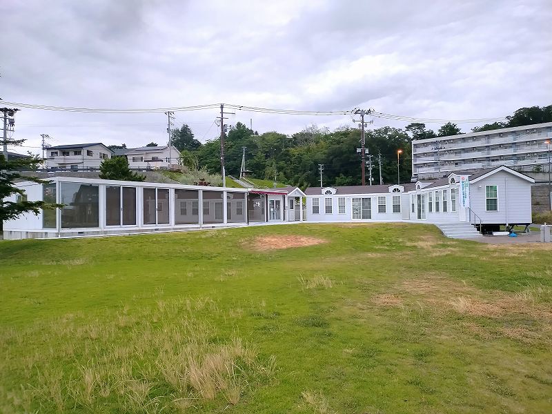女川駅を出て左手約50mほどのところにある「女川フューチャーセンターCamass」
